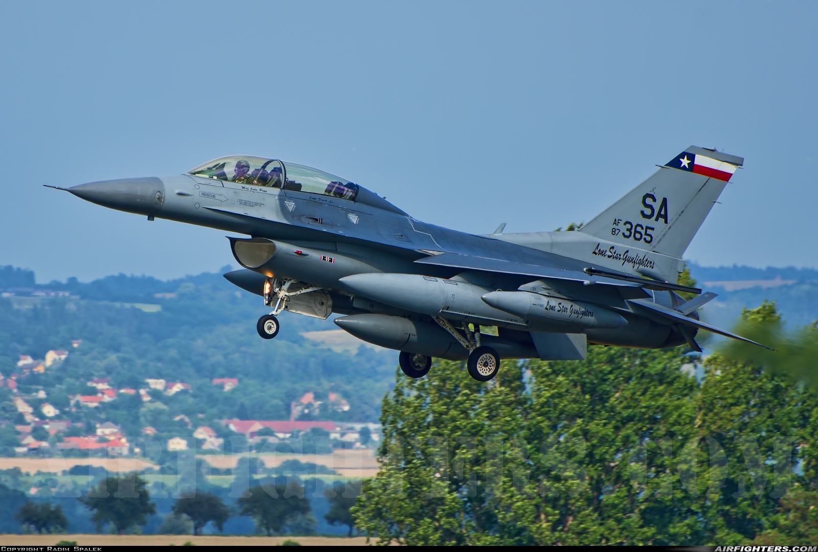 USA - Air Force General Dynamics F-16D Fighting Falcon 87-0365 at Caslav (LKCV), Czech Republic