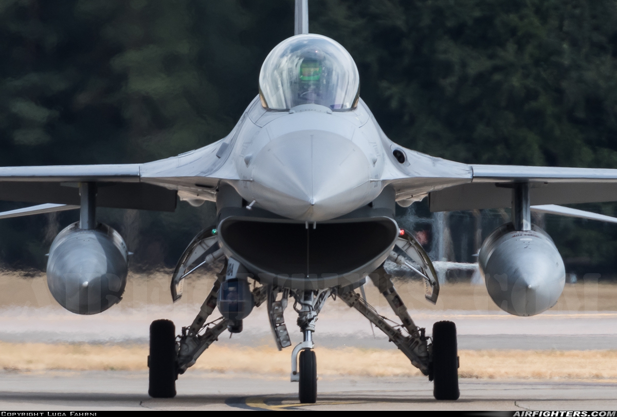 USA - Air Force General Dynamics F-16C Fighting Falcon 89-2018 at Lakenheath (LKZ / EGUL), UK