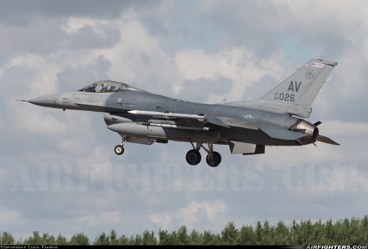 USA - Air Force General Dynamics F-16C Fighting Falcon 89-2026 at Lakenheath (LKZ / EGUL), UK