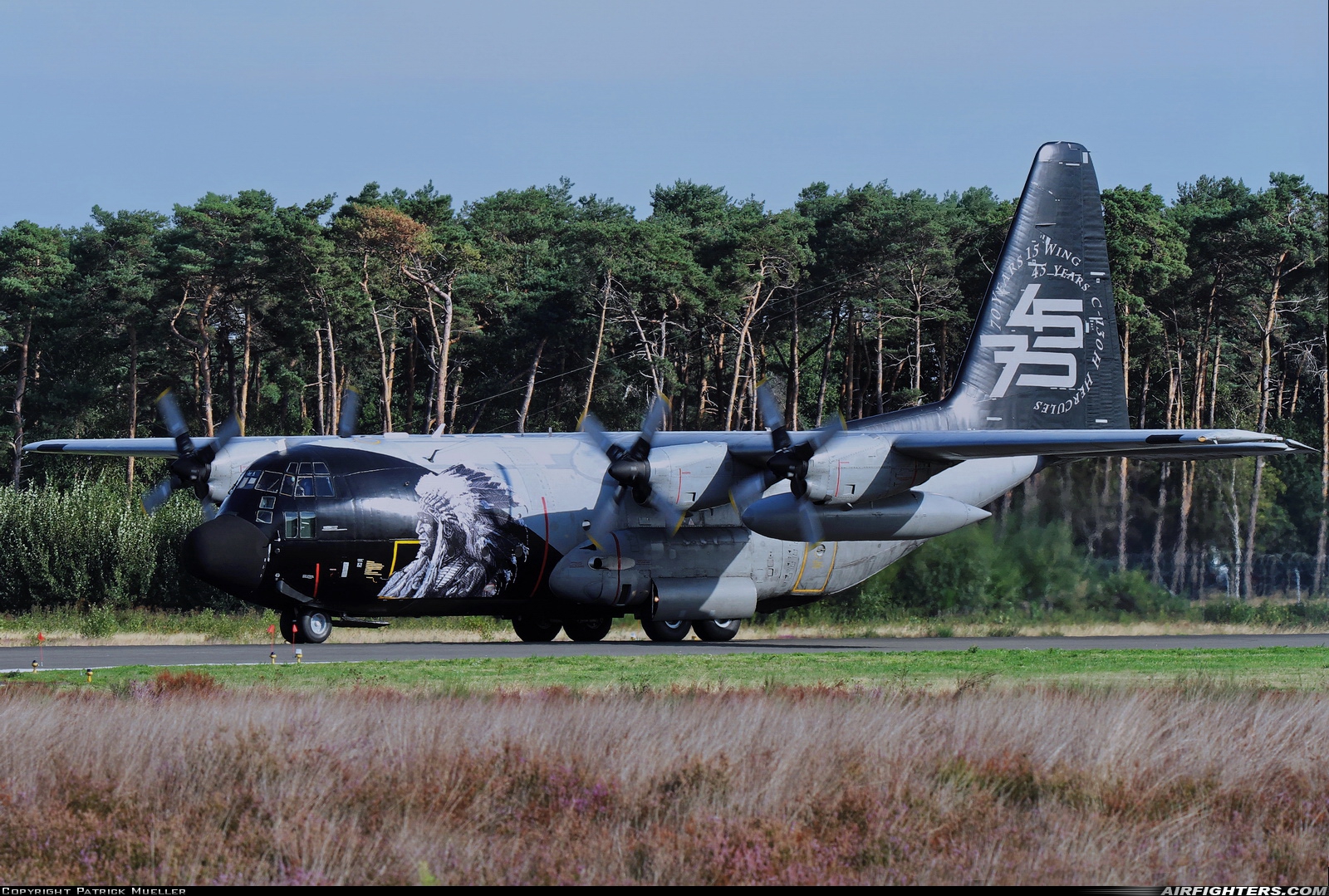 Belgium - Air Force Lockheed C-130H Hercules (L-382) CH-10 at Kleine Brogel (EBBL), Belgium