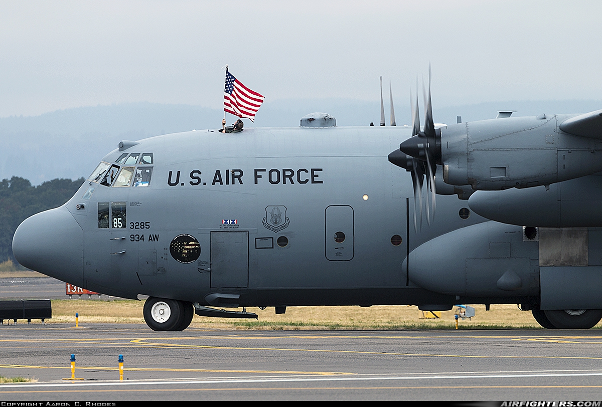 USA - Air Force Lockheed C-130H Hercules (L-382) 92-3285 at Portland - Portland-Hillsboro (HIO), USA