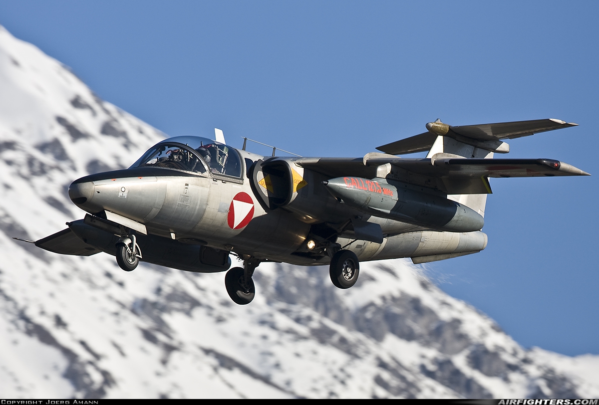 Austria - Air Force Saab 105Oe 1127 at Innsbruck - Kranebitten (INN / LOWI), Austria
