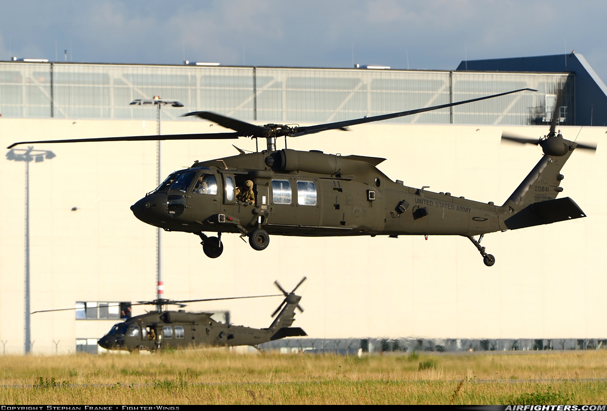 USA - Army Sikorsky UH-60M Black Hawk (S-70A) 16-20841 at Dresden (- Klotzsche) (DRS / EDDC), Germany