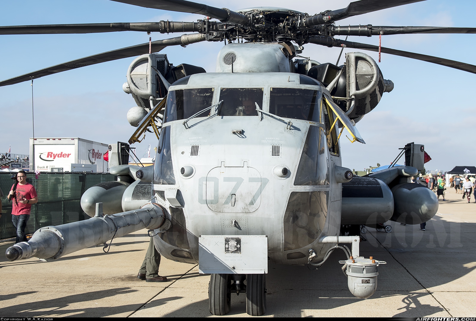 USA - Navy Sikorsky CH-53E Super Stallion (S-65E) 163077 at San Diego - Miramar MCAS (NAS) / Mitscher Field (NKX / KNKX), USA