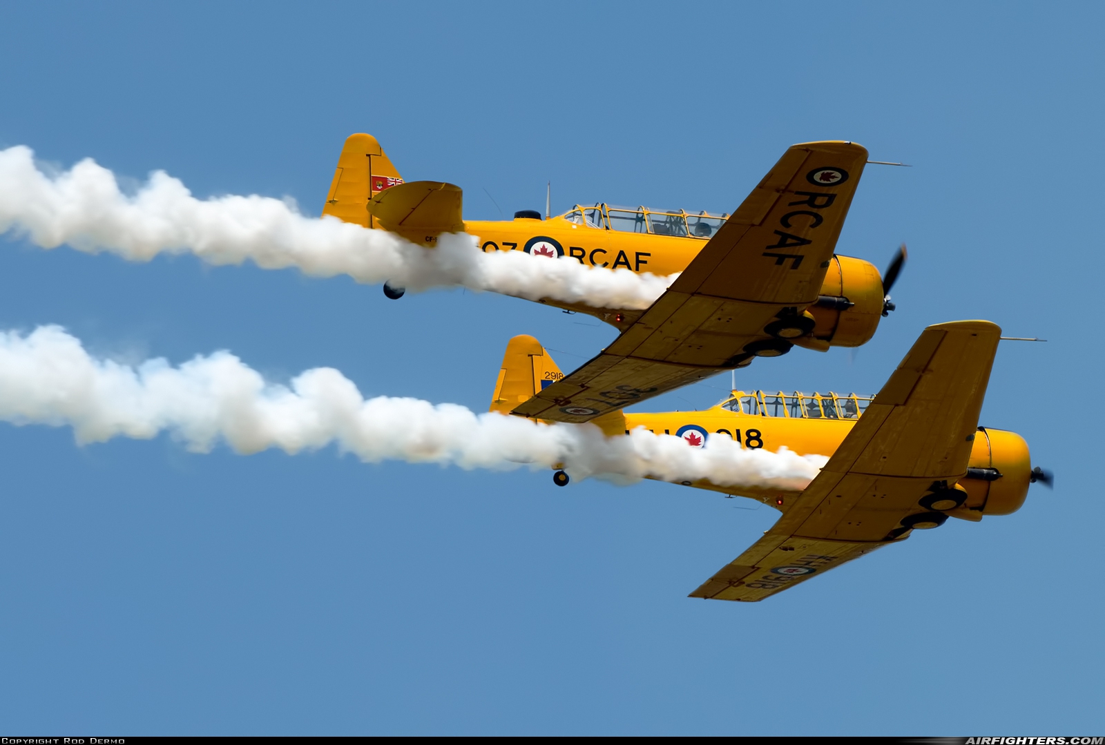Private - Canadian Harvard Aerobatic Team North American Harvard II C-FNAH at Battle Creek - W.K. Kellog (BTL / KBTL), USA