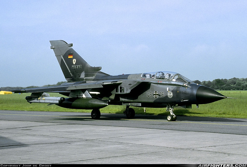 Germany - Navy Panavia Tornado IDS(T) 45+16 at Eggebek (ETME), Germany