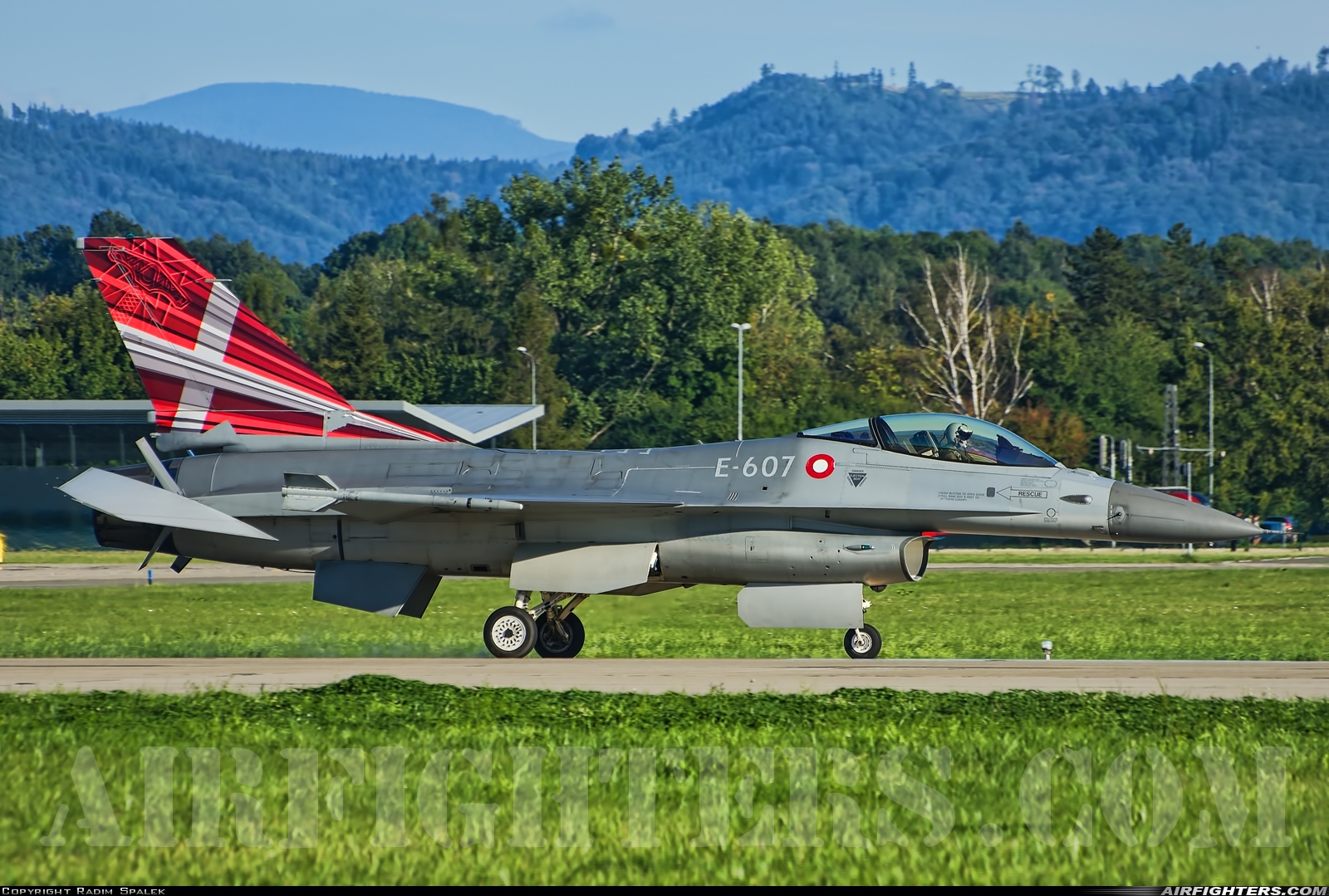 Denmark - Air Force General Dynamics F-16AM Fighting Falcon E-607 at Ostrava - Mosnov (OSR / LKMT), Czech Republic
