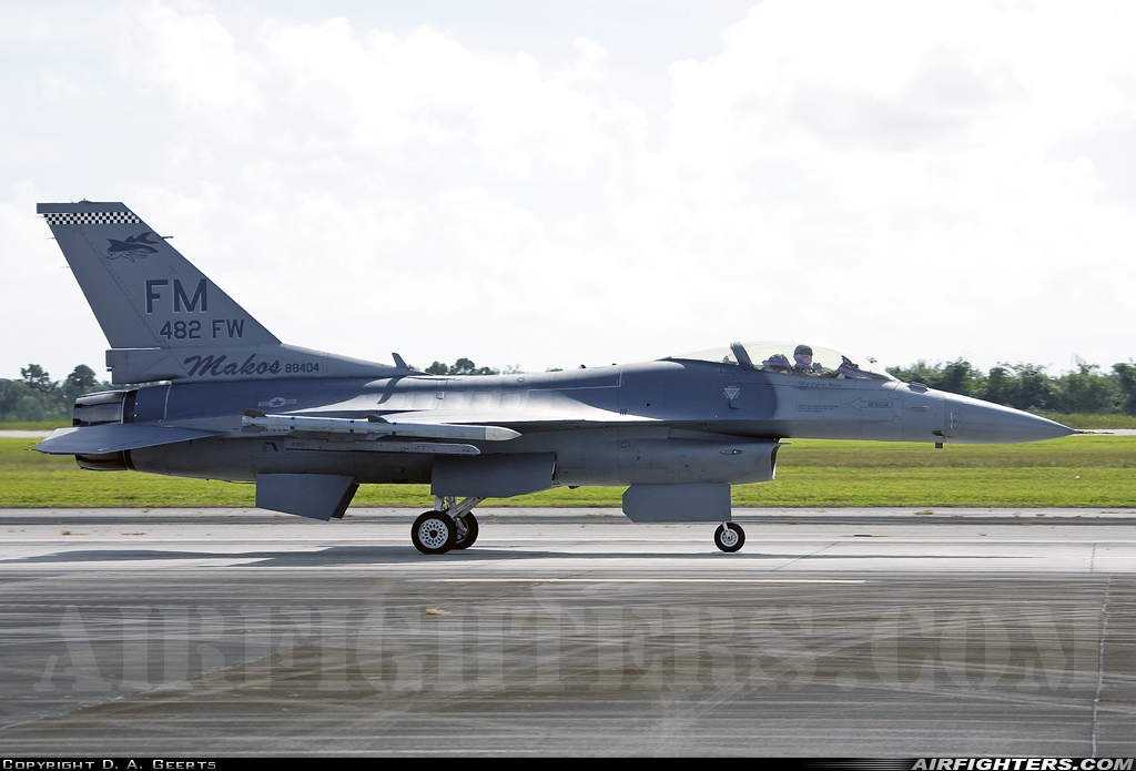USA - Air Force General Dynamics F-16C Fighting Falcon 88-0404 at Homestead - Dade County-Homestead Regional (Homestead AFB) (HST / KHST), USA