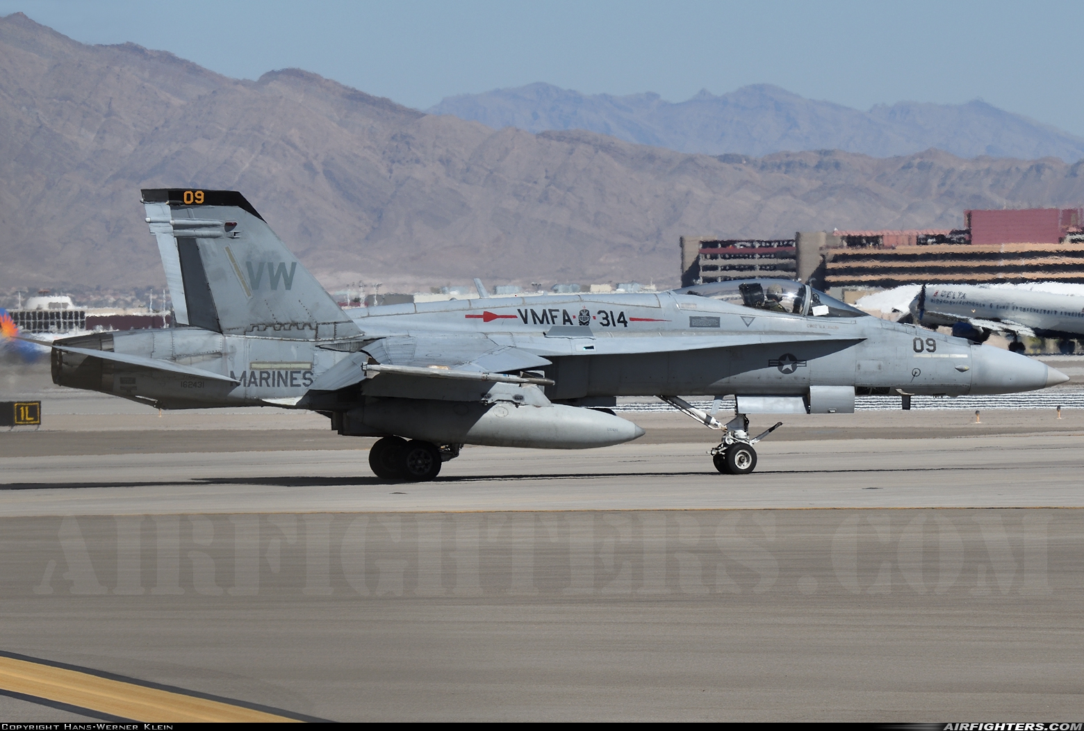 USA - Marines McDonnell Douglas F/A-18A Hornet 162431 at Las Vegas - McCarran Int. (LAS / KLAS), USA