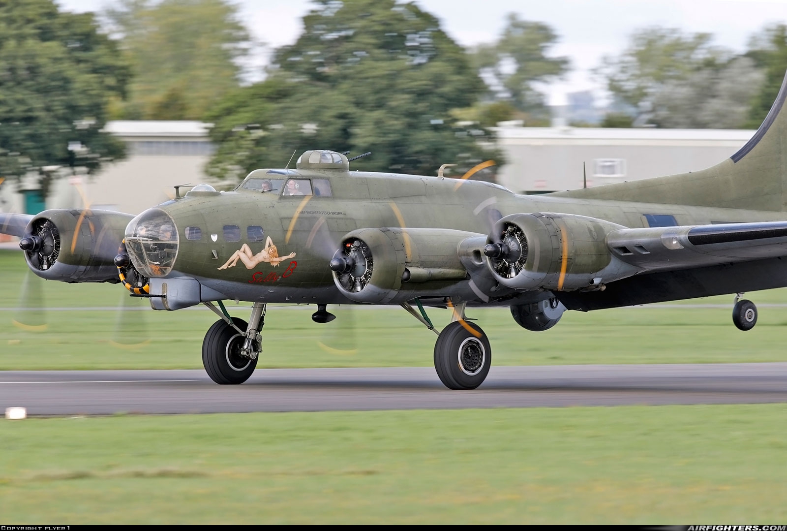 Private - B-17 Preservation Ltd. Boeing B-17G Flying Fortress (299P) G-BEDF at Dunsfold (EGTD), UK