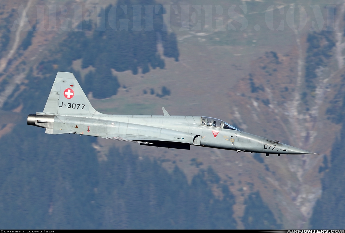 Switzerland - Air Force Northrop F-5E Tiger II J-3077 at Off-Airport - Axalp, Switzerland