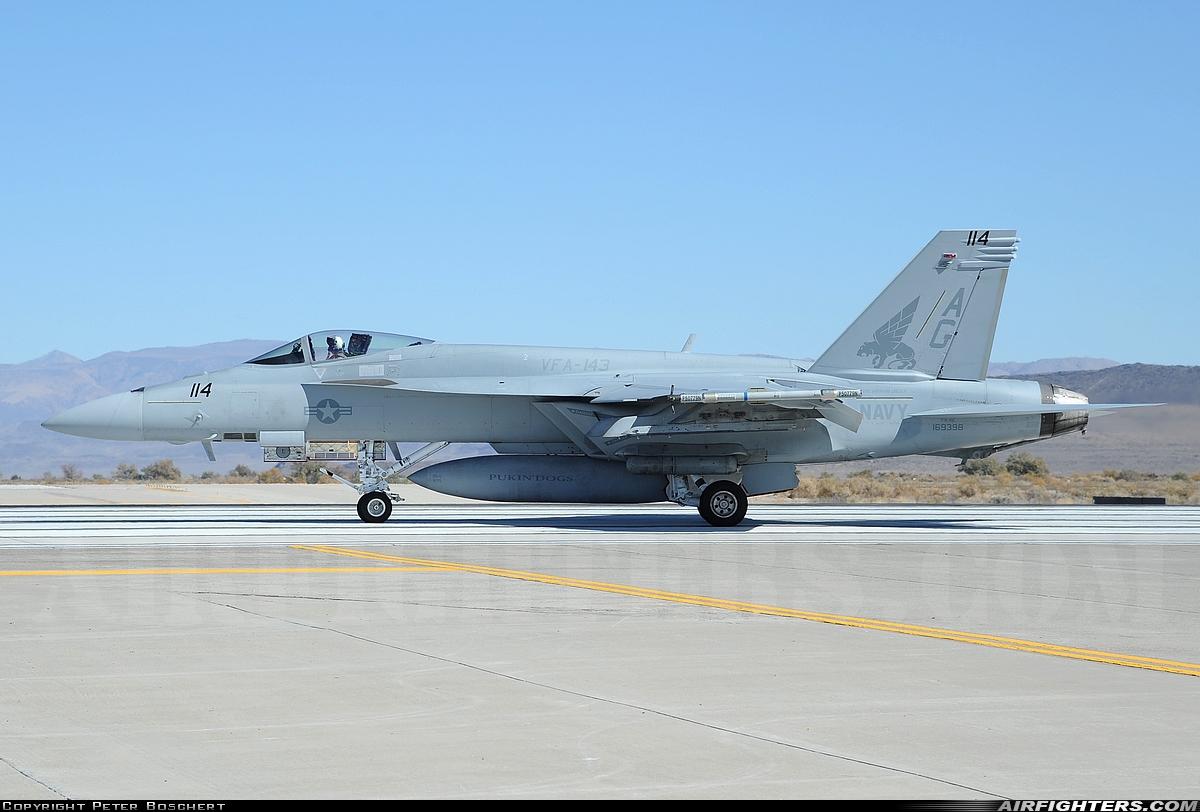 USA - Navy Boeing F/A-18E Super Hornet 169398 at Fallon - Fallon NAS (NFL / KNFL), USA