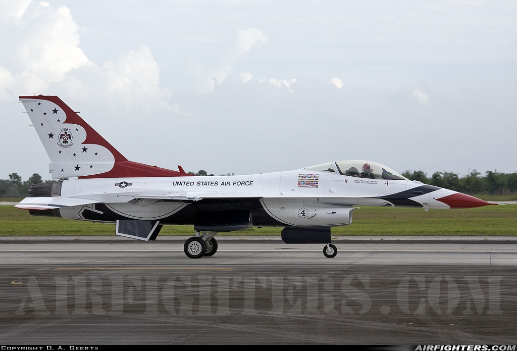 USA - Air Force General Dynamics F-16C Fighting Falcon 92-3880 at Homestead - Dade County-Homestead Regional (Homestead AFB) (HST / KHST), USA