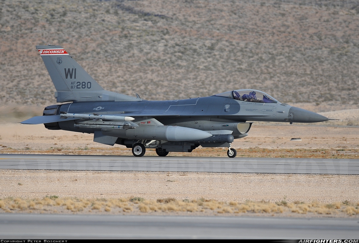 USA - Air Force General Dynamics F-16C Fighting Falcon 87-0280 at Off-Airport - Rainbow Canyon area, USA