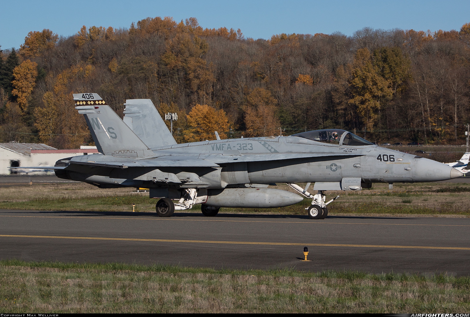 USA - Marines McDonnell Douglas F/A-18C Hornet 164739 at Seattle - Boeing Field / King County Int. (BFI / KBFI), USA