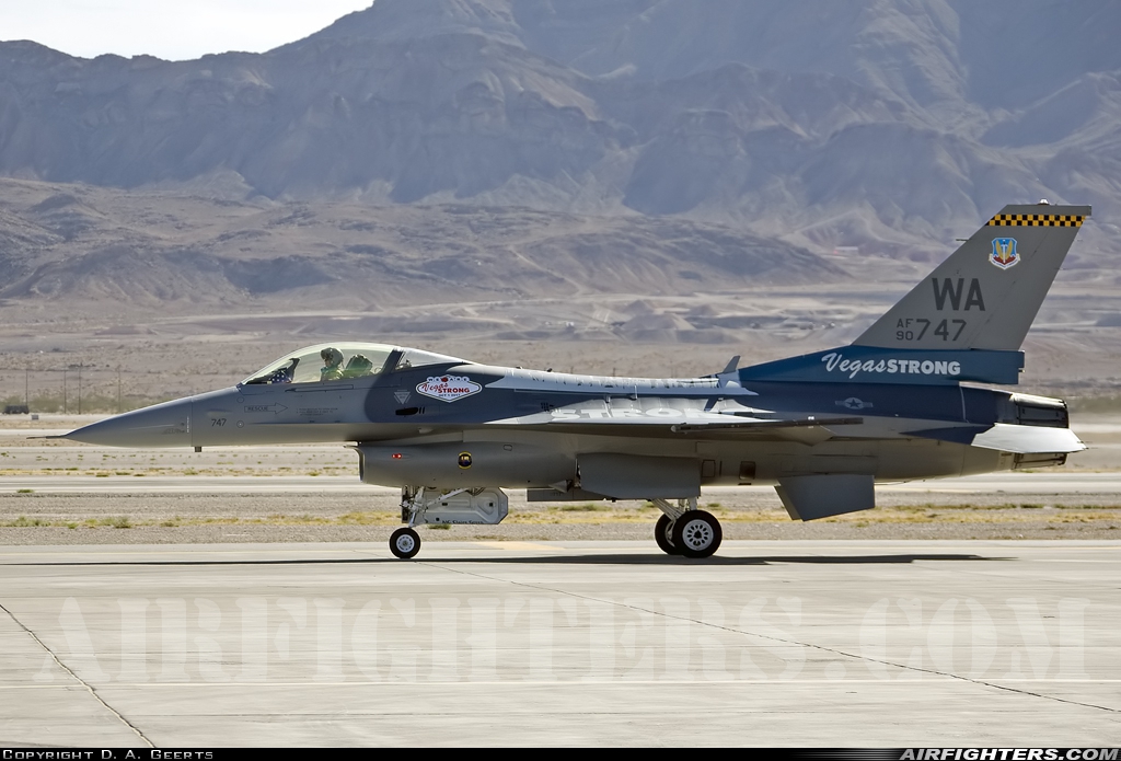 USA - Air Force General Dynamics F-16C Fighting Falcon 90-0747 at Las Vegas - Nellis AFB (LSV / KLSV), USA