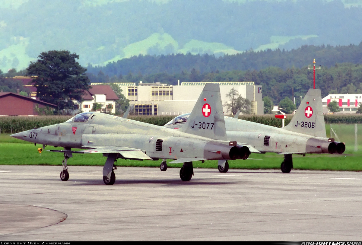 Switzerland - Air Force Northrop F-5E Tiger II J-3077 at Emmen (EML / LSME), Switzerland