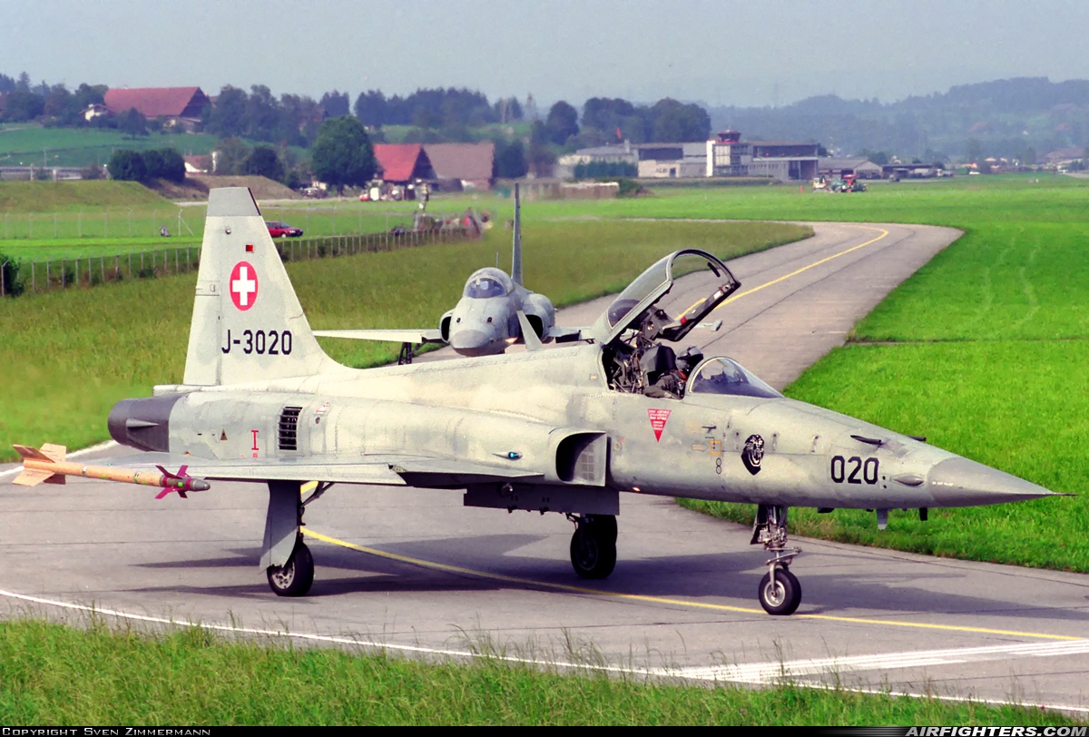 Switzerland - Air Force Northrop F-5E Tiger II J-3020 at Emmen (EML / LSME), Switzerland
