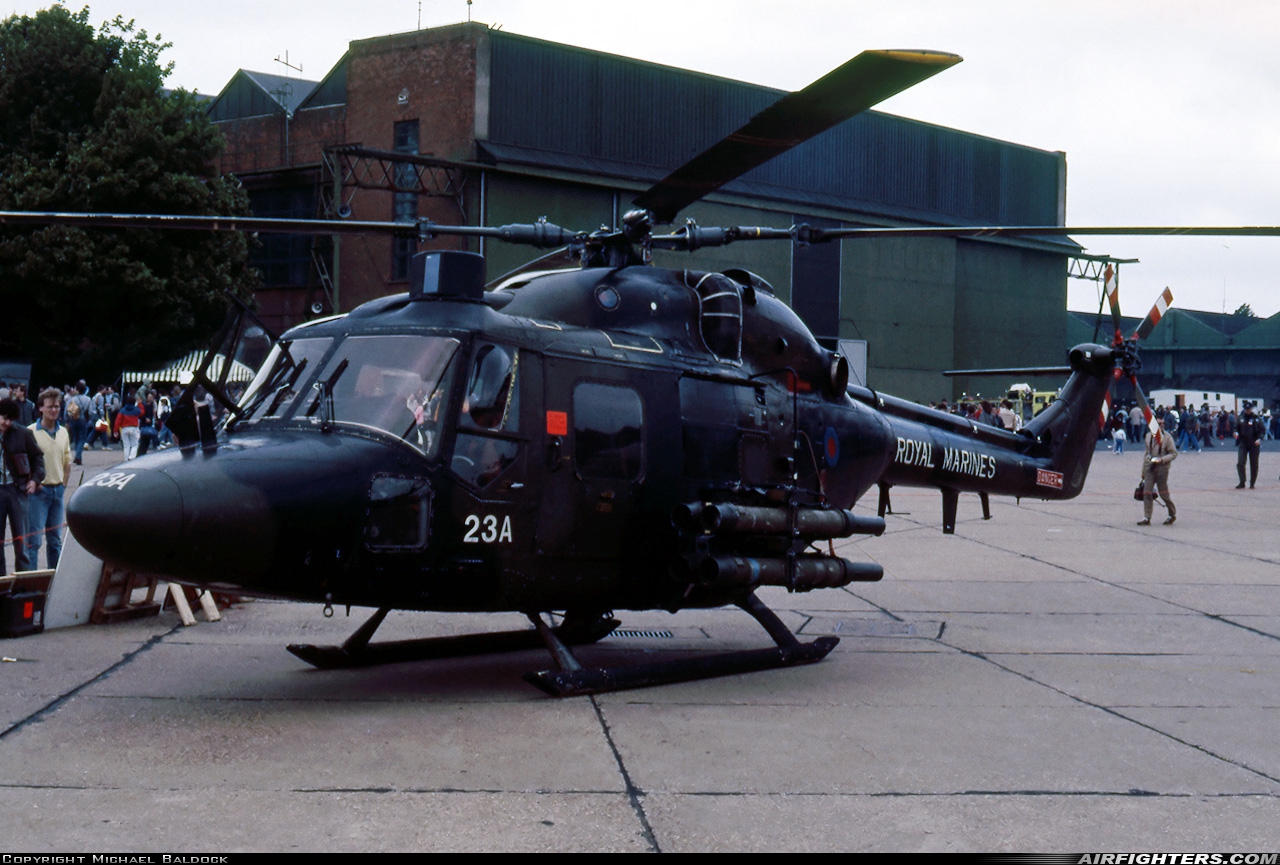 UK - Marines Westland WG-13 Lynx AH1 XZ182 at Mildenhall (MHZ / GXH / EGUN), UK