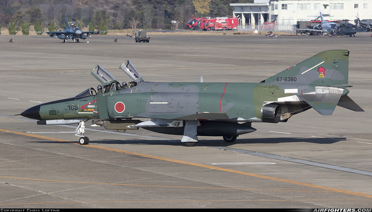 Japan - Air Force McDonnell Douglas RF-4EJ Phantom II 67-6380 at Hyakuri (RJAH), Japan