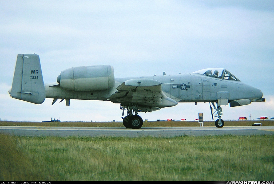 USA - Air Force Fairchild A-10A Thunderbolt II 77-0228 at Upper Heyford (UHF / EGUA), UK