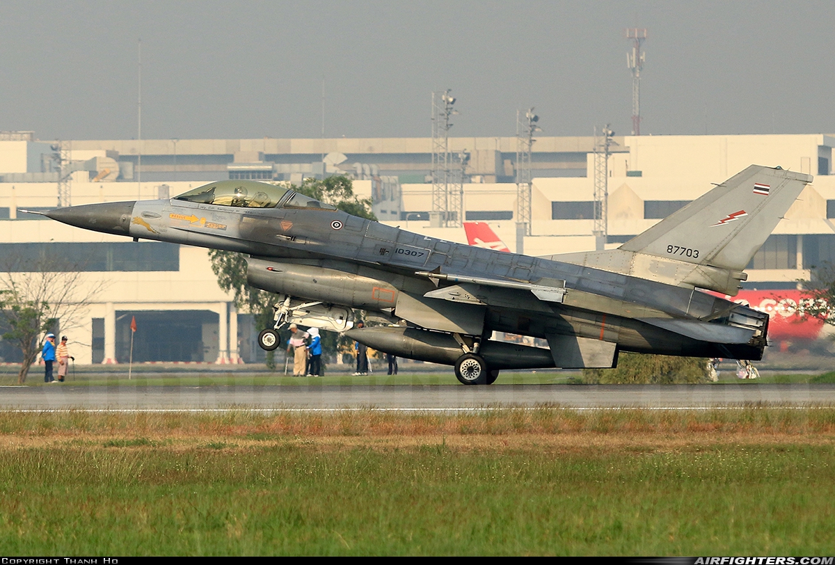 Thailand - Air Force General Dynamics F-16A Fighting Falcon KH19-7/31 at Bangkok - Int. (Don Muang) (DMK / VTBD), Thailand