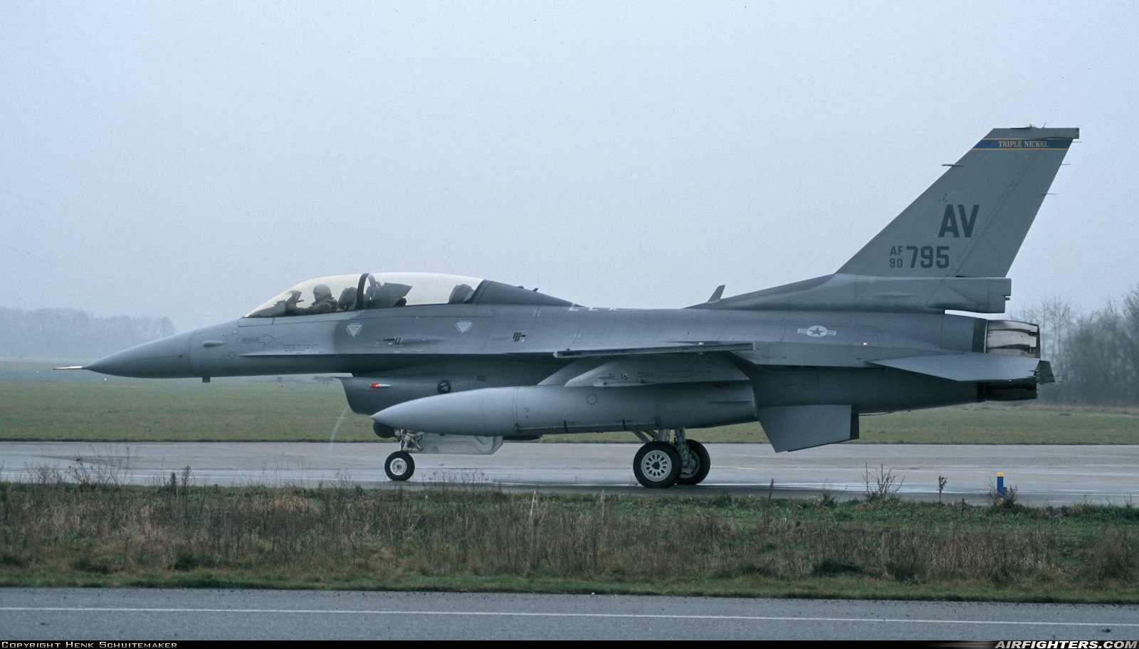 USA - Air Force General Dynamics F-16D Fighting Falcon 90-0795 at Uden - Volkel (UDE / EHVK), Netherlands