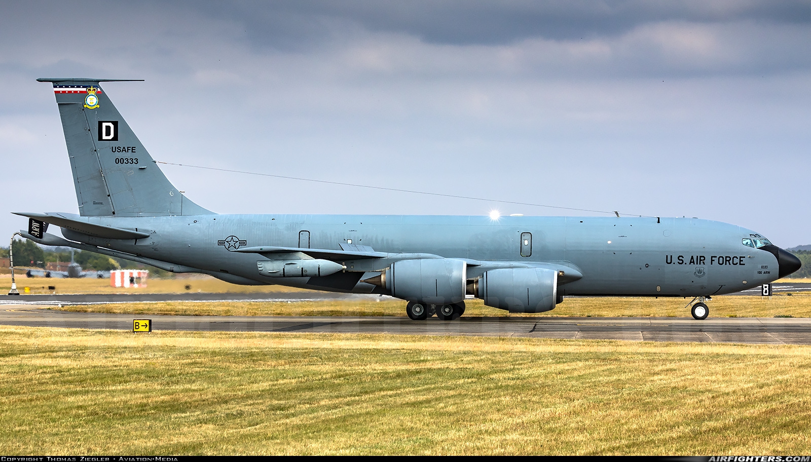USA - Air Force Boeing KC-135R Stratotanker (717-100) 60-0333 at Mildenhall (MHZ / GXH / EGUN), UK