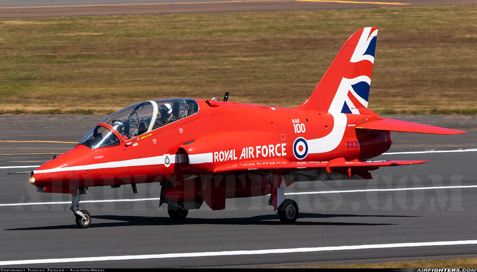 UK - Air Force British Aerospace Hawk T.1A XX319 at Fairford (FFD / EGVA), UK