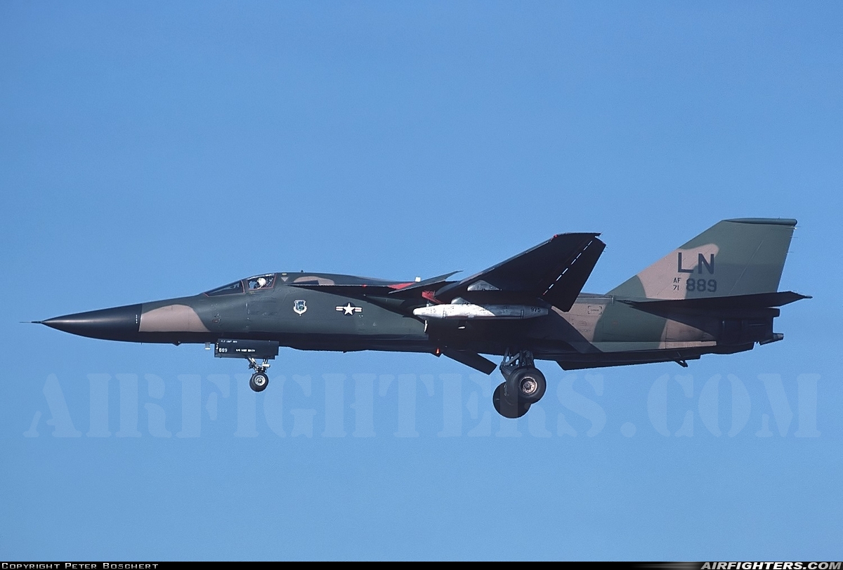 USA - Air Force General Dynamics F-111F Aardvark 71-0889 at Lakenheath (LKZ / EGUL), UK