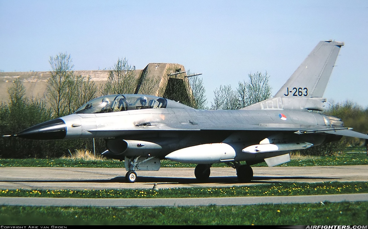 Netherlands - Air Force General Dynamics F-16B Fighting Falcon J-263 at Leeuwarden (LWR / EHLW), Netherlands
