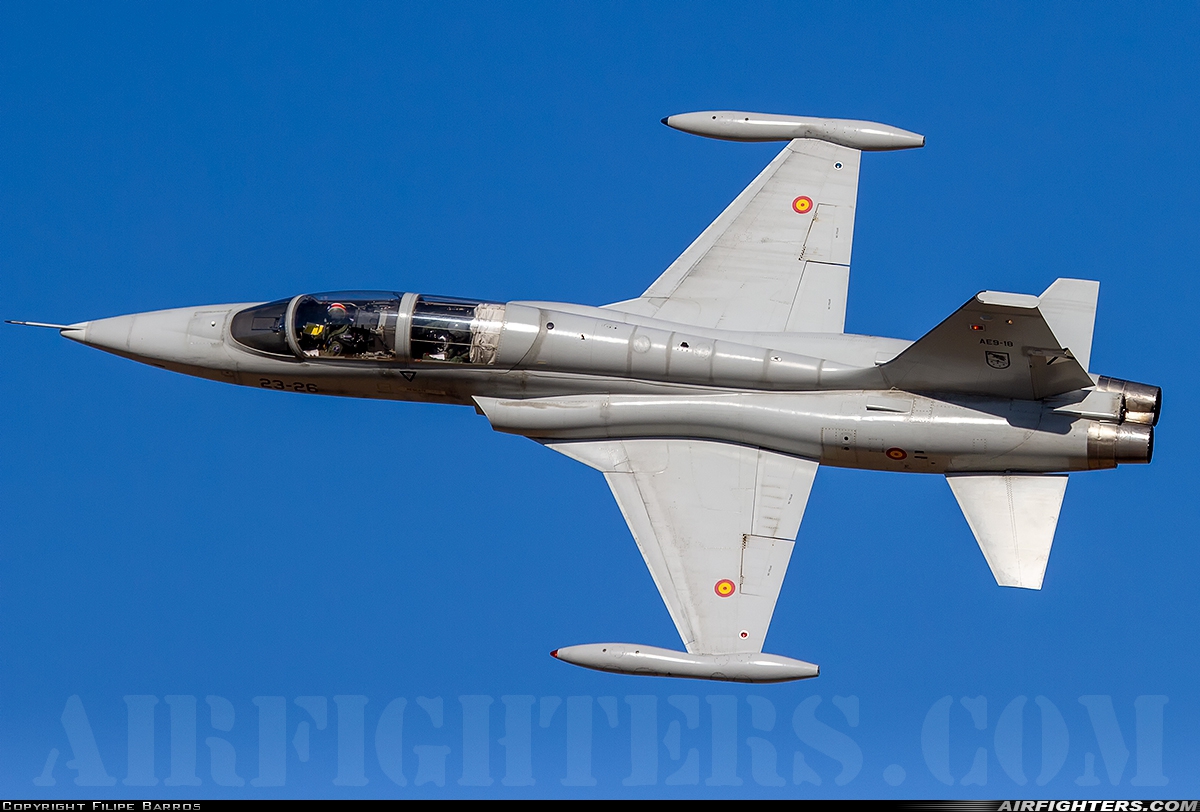 Spain - Air Force Northrop SF-5M Freedom Fighter AE.9-18 at Badajoz - Talavera la Real (BJZ / LEBZ), Spain