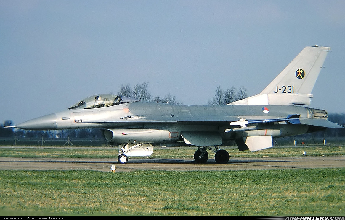Netherlands - Air Force General Dynamics F-16A Fighting Falcon J-231 at Leeuwarden (LWR / EHLW), Netherlands