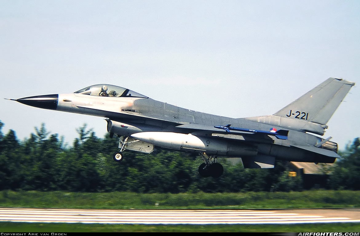 Netherlands - Air Force General Dynamics F-16A Fighting Falcon J-221 at Leeuwarden (LWR / EHLW), Netherlands