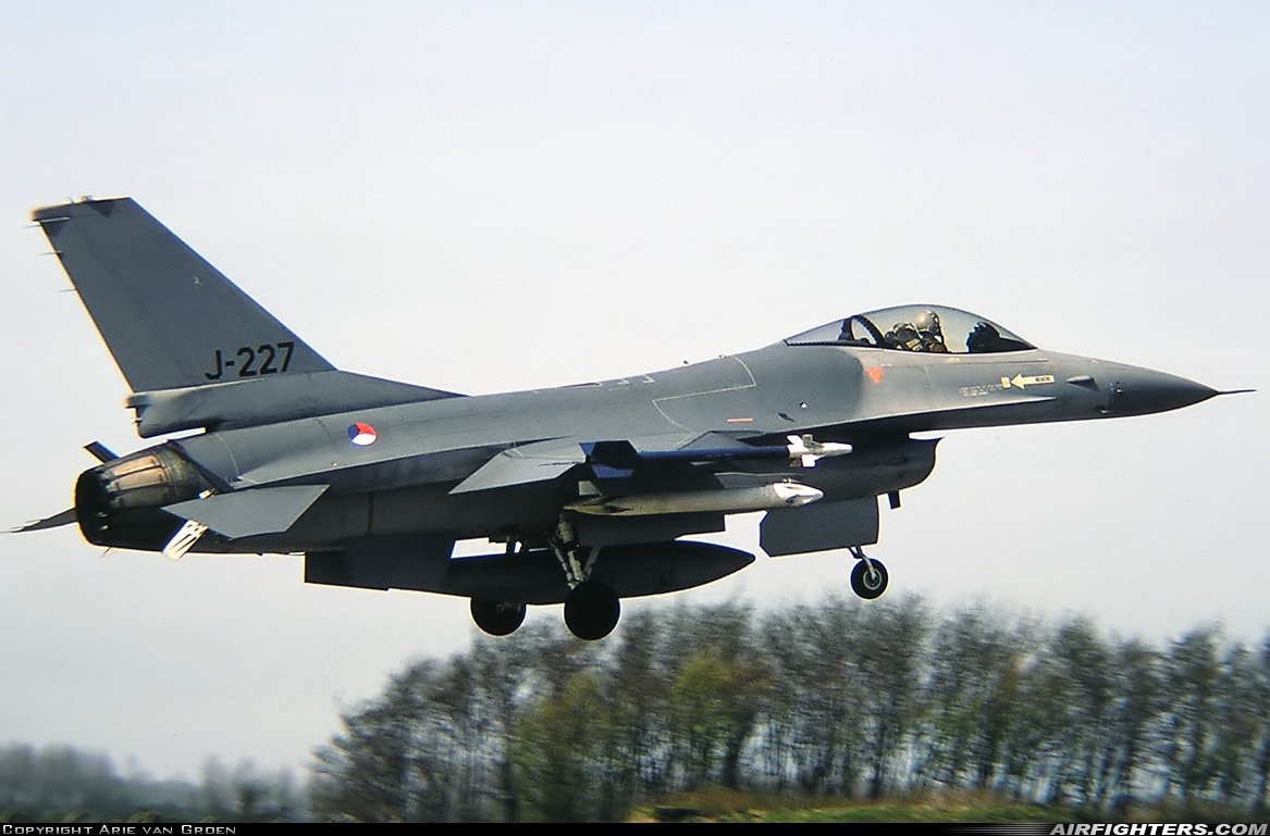 Netherlands - Air Force General Dynamics F-16A Fighting Falcon J-227 at Leeuwarden (LWR / EHLW), Netherlands