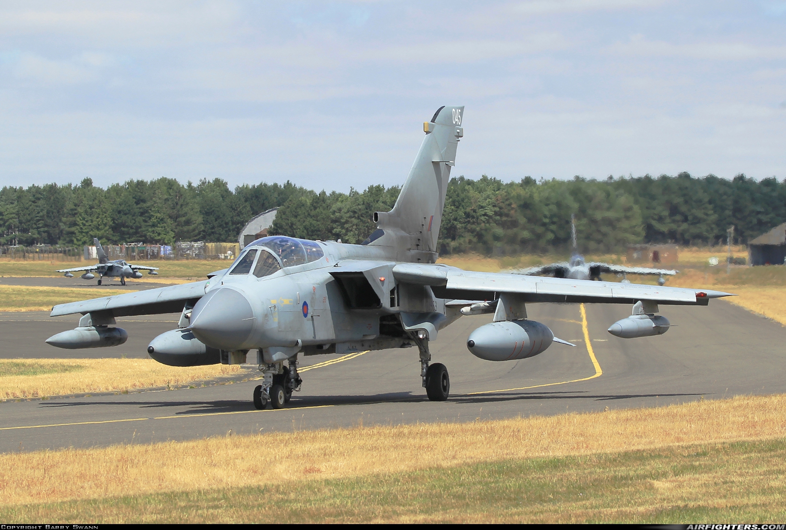 UK - Air Force Panavia Tornado GR4 ZA553 at Marham (King's Lynn -) (KNF / EGYM), UK