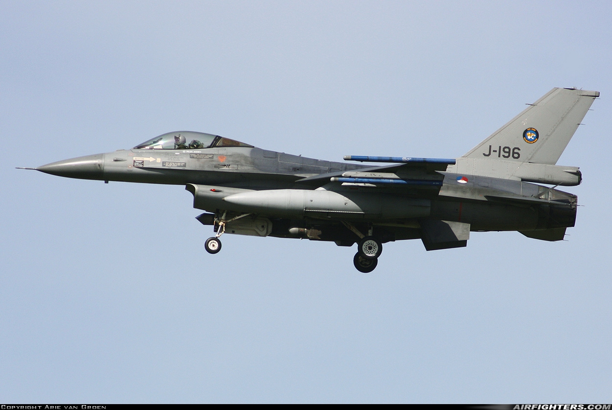 Netherlands - Air Force General Dynamics F-16AM Fighting Falcon J-196 at Leeuwarden (LWR / EHLW), Netherlands