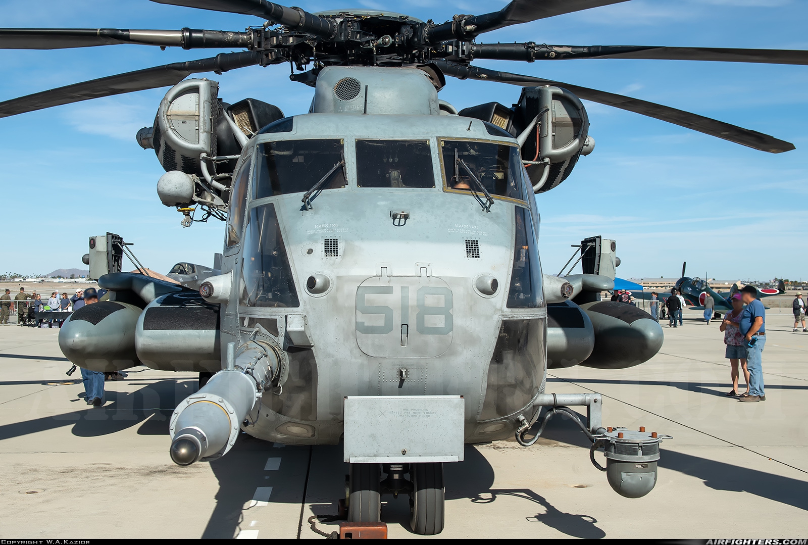USA - Marines Sikorsky CH-53E Super Stallion (S-65E) 162518 at Yuma - MCAS / Int. (NYL / KNYL), USA