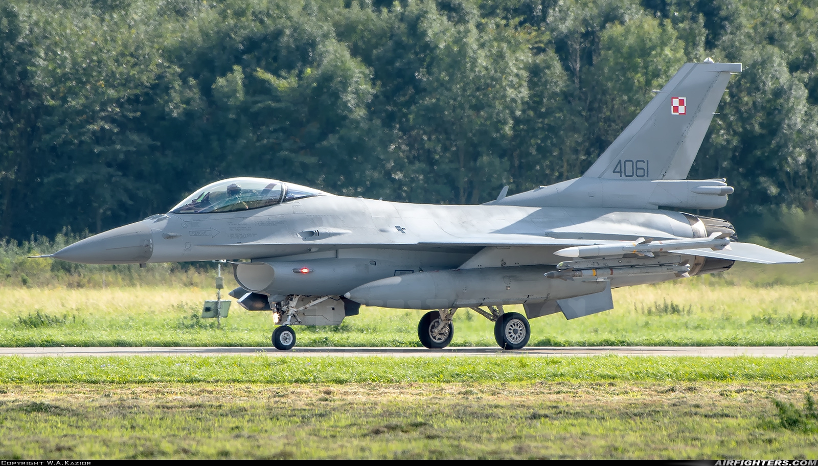 Poland - Air Force General Dynamics F-16C Fighting Falcon 4061 at Malbork (EPMB), Poland