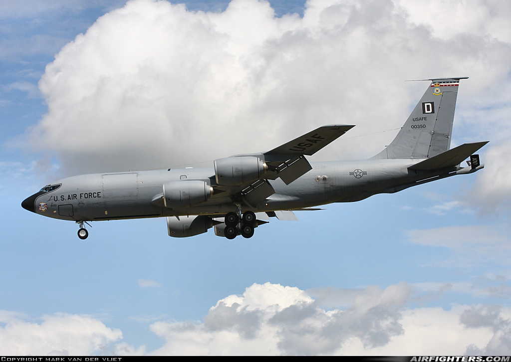 USA - Air Force Boeing KC-135R Stratotanker (717-148) 60-0350 at Mildenhall (MHZ / GXH / EGUN), UK