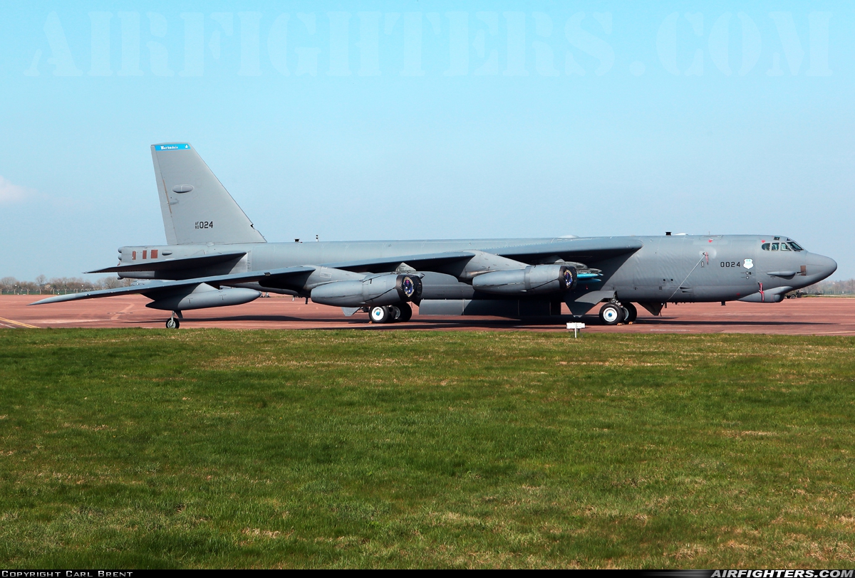 USA - Air Force Boeing B-52H Stratofortress 60-0024 at Fairford (FFD / EGVA), UK