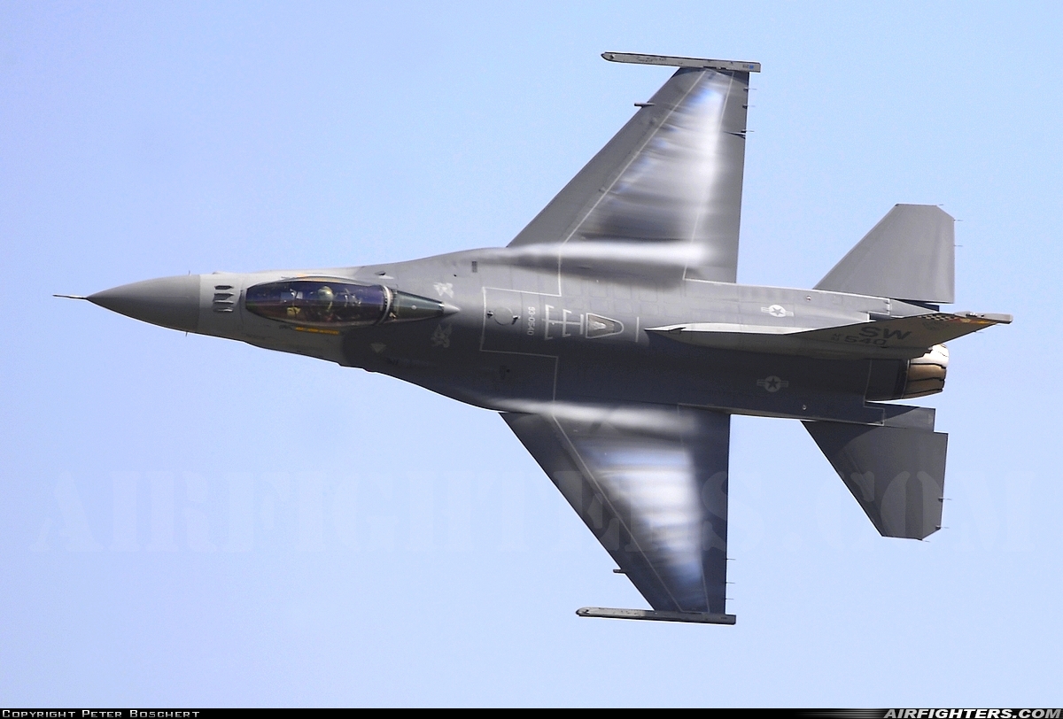 USA - Air Force General Dynamics F-16C Fighting Falcon 93-0540 at Chino (CNO), USA
