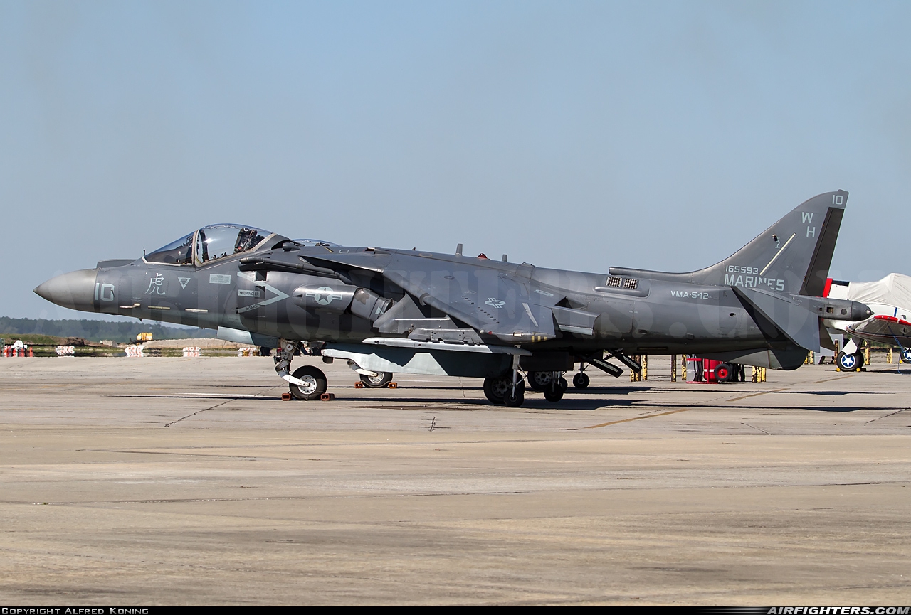 USA - Marines McDonnell Douglas AV-8B+ Harrier ll 165593 at Beaufort - Merritt Field (KNBC), USA