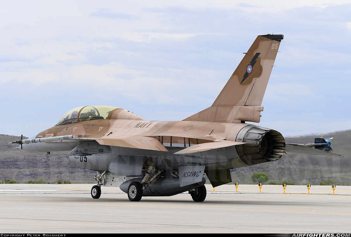 USA - Navy General Dynamics F-16B Fighting Falcon 920459 at Fallon - Fallon NAS (NFL / KNFL), USA