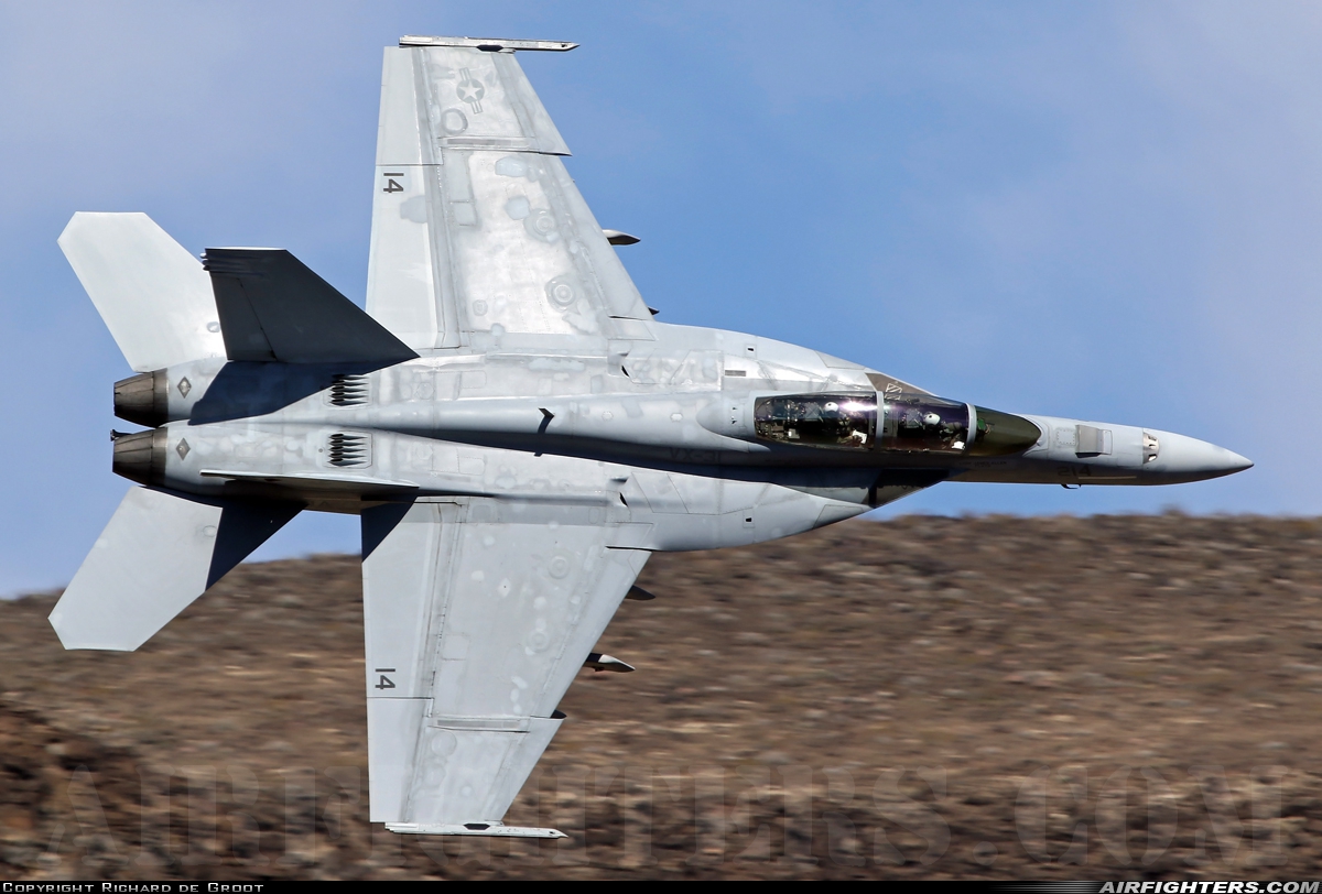 USA - Navy Boeing F/A-18F Super Hornet 165669 at Off-Airport - Rainbow Canyon area, USA