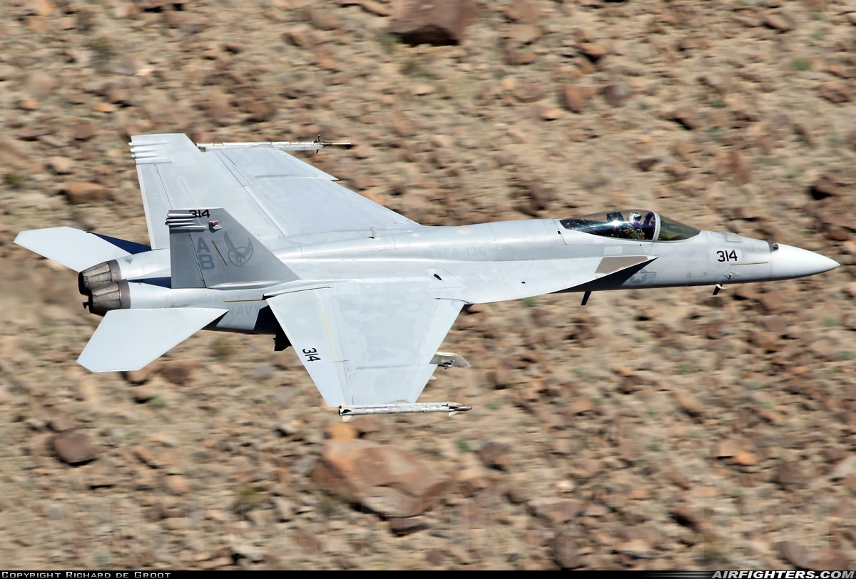 USA - Navy Boeing F/A-18E Super Hornet 166948 at Off-Airport - Rainbow Canyon area, USA