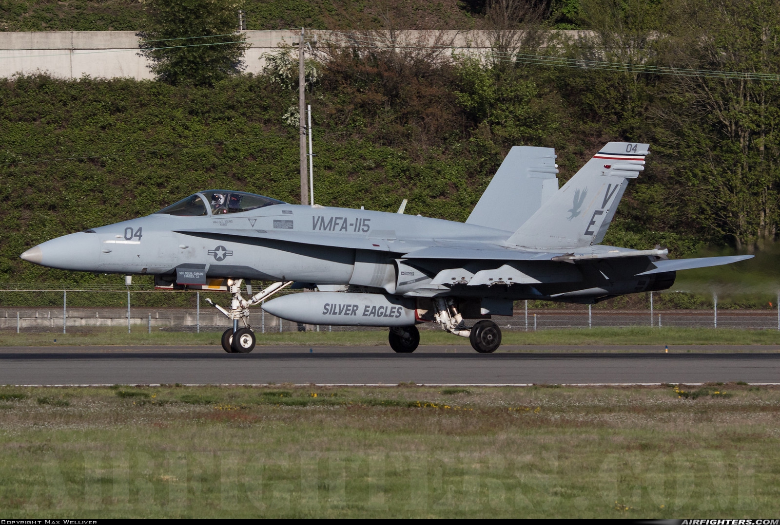 USA - Navy McDonnell Douglas F/A-18C Hornet 165175 at Seattle - Boeing Field / King County Int. (BFI / KBFI), USA