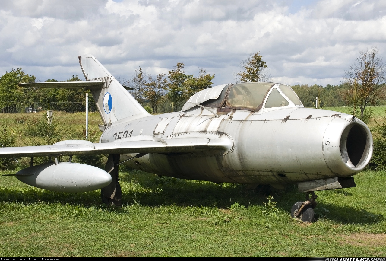 Czechoslovakia - Air Force Mikoyan-Gurevich MiG-15UTI 2501 at Off-Airport - Zruc, Czech Republic