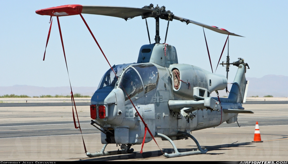 USA - Marines Bell AH-1W Super Cobra (209) 165285 at El Paso - Int. (ELP / KELP), USA