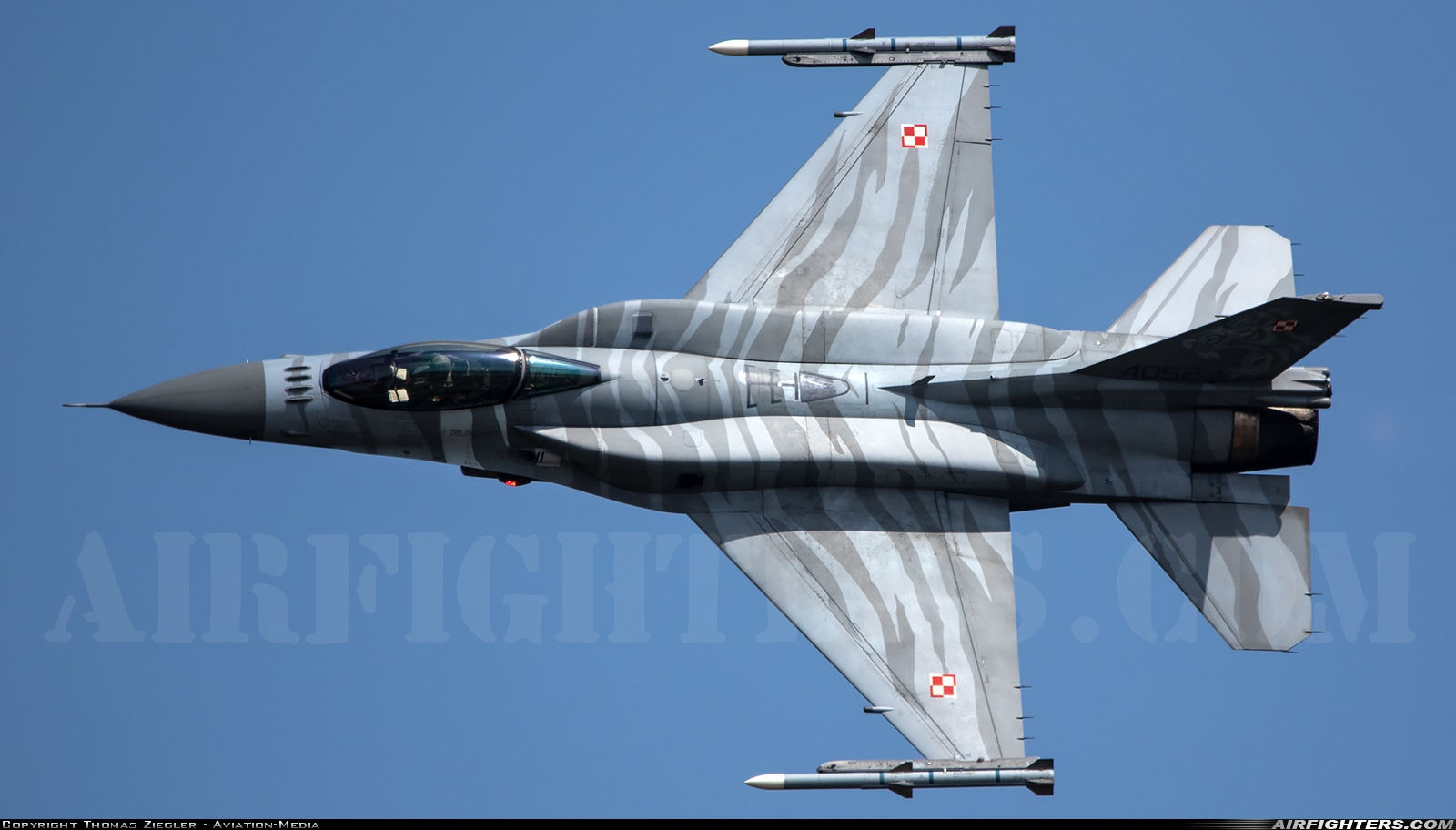 Poland - Air Force General Dynamics F-16C Fighting Falcon 4052 at Fairford (FFD / EGVA), UK